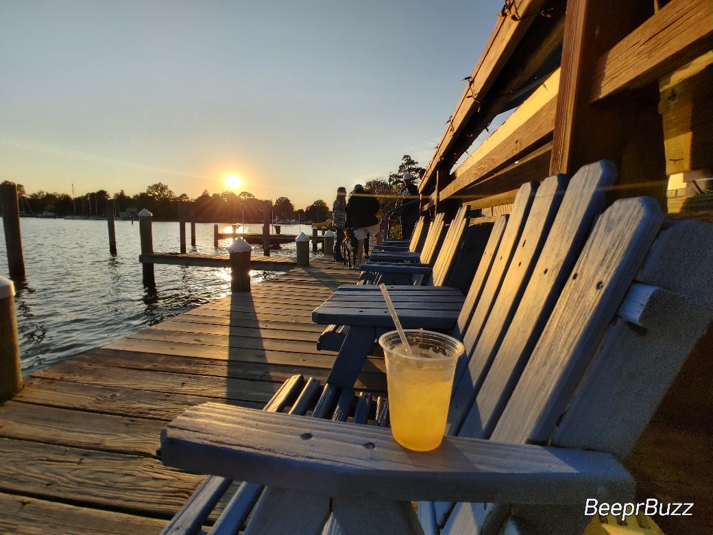 Stan and Joes Riverside