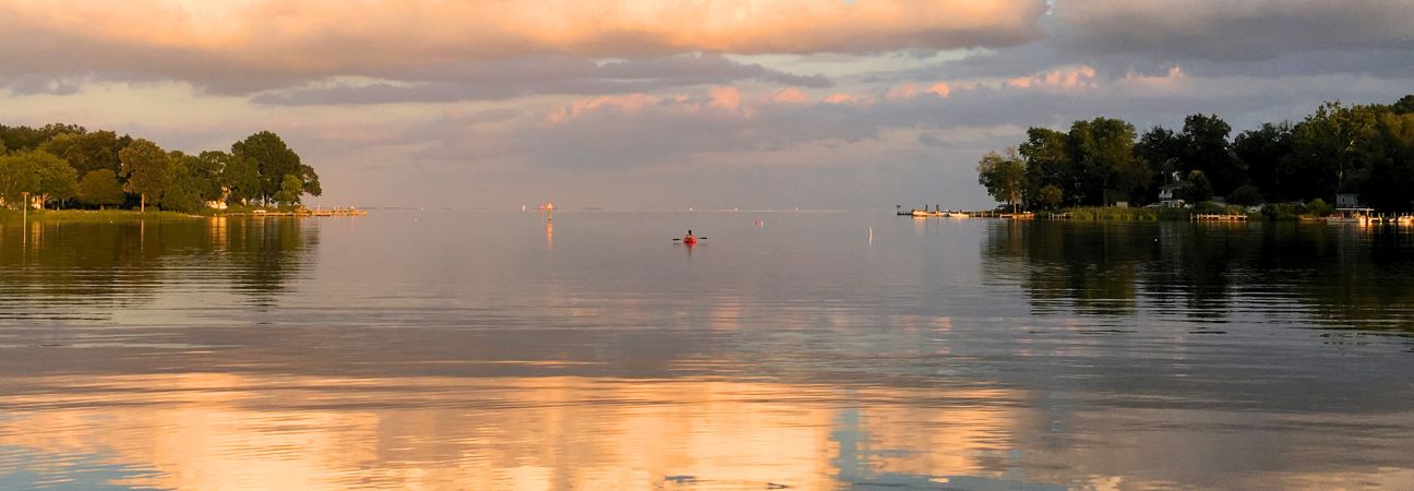 Top Tips for Making the Most of Your Waterfront Escape